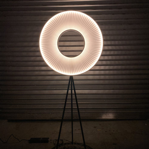H629 lampadaire IRIS RGBW - Fabrice Berrux @ CNVA