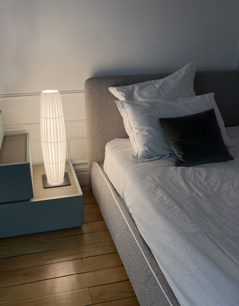 Lampe à Poser COLONNE H680 - Design Fabrice BERRUX pour dix heures dix